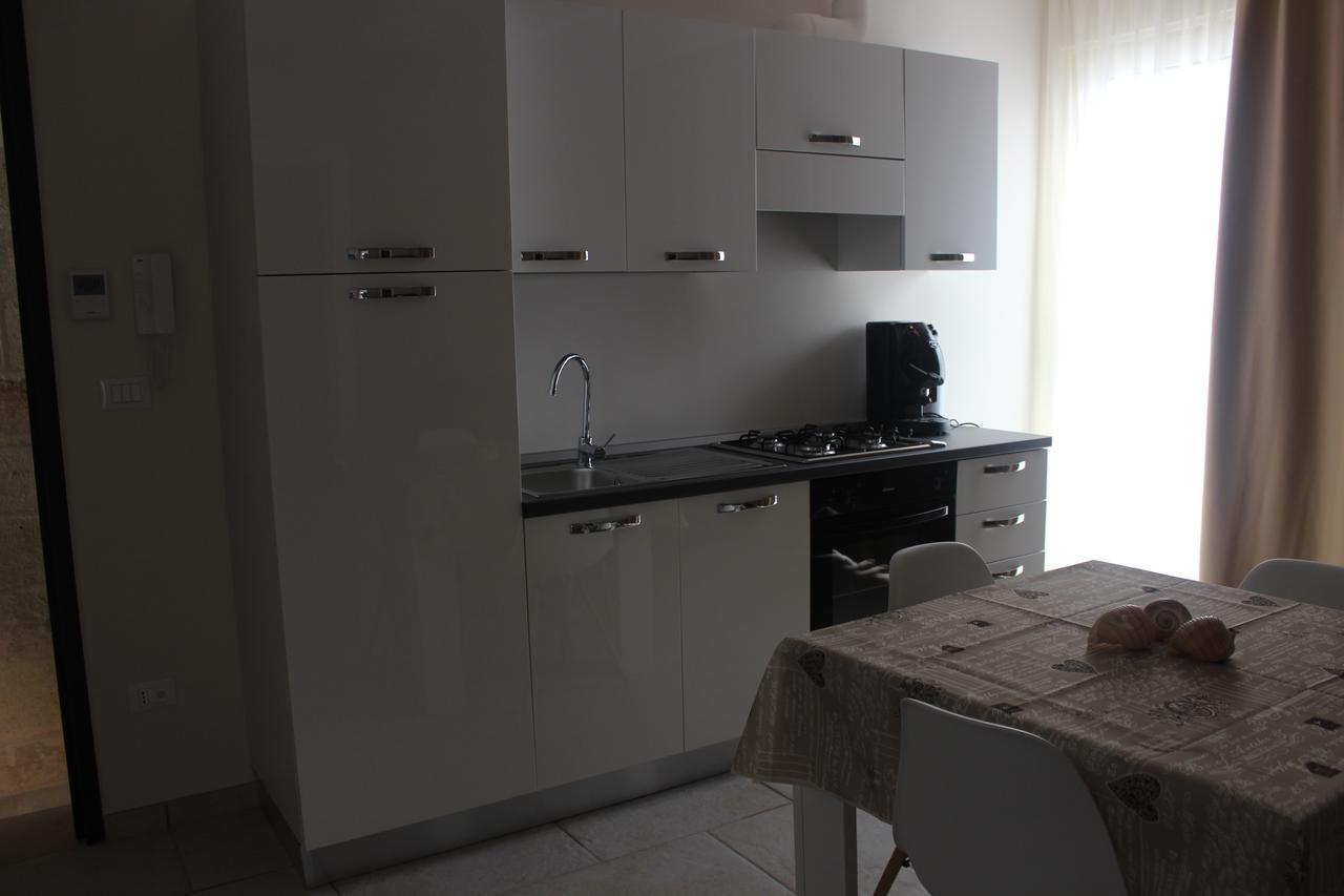 Bed and Breakfast Dimora Girolamo Полиньяно-а-Маре Экстерьер фото