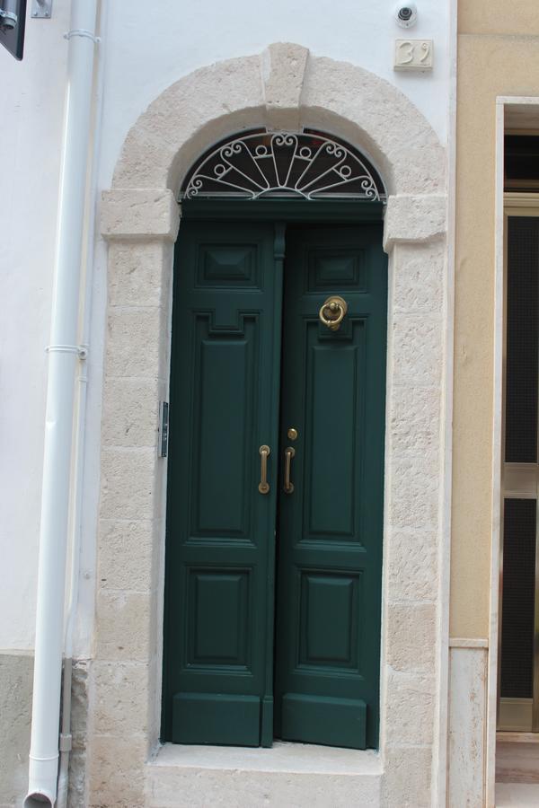 Bed and Breakfast Dimora Girolamo Полиньяно-а-Маре Экстерьер фото