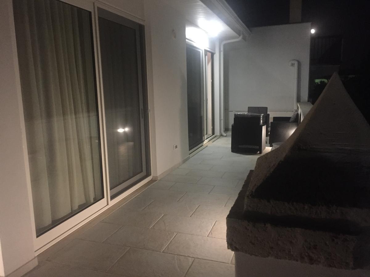 Bed and Breakfast Dimora Girolamo Полиньяно-а-Маре Экстерьер фото